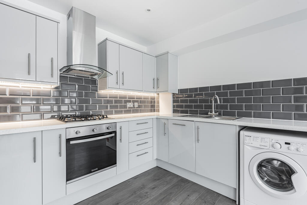 Main image of property: Gloucester Road, Croydon, CR0