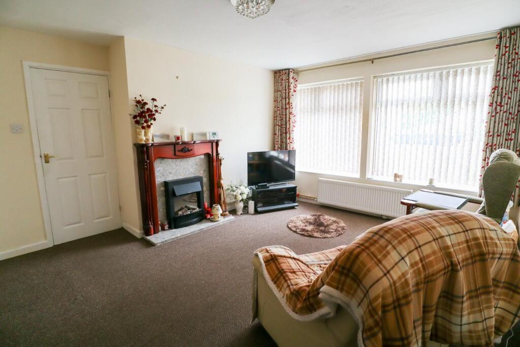 Stockerston Crescent, Uppingham, Oakham photo 4