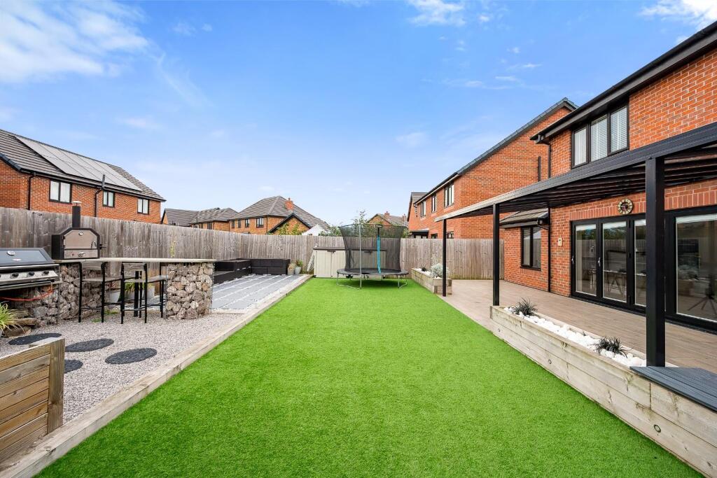 Glover Drive, Willaston, Nantwich photo 2