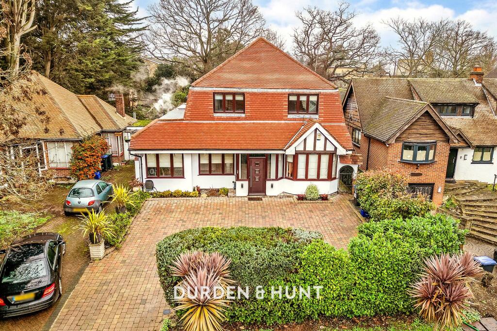 Main image of property: Traps Hill, Loughton, IG10