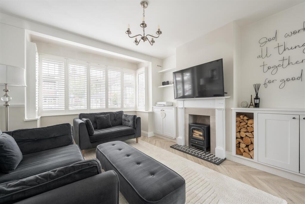 House in London - View 3
