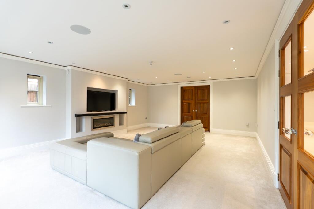 Additional image 12 of Warwick Road, Knowle, Solihull, West Midlands, B93