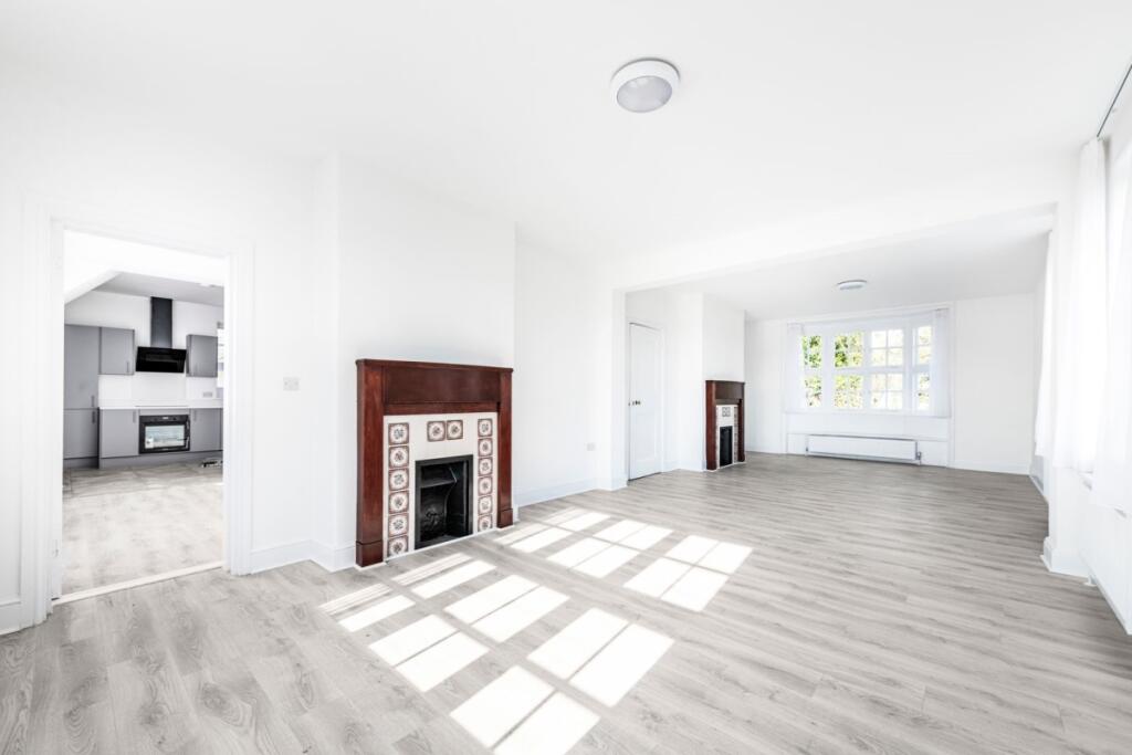 Main image of property: Shenley Lane, London Colney, St. Albans, AL2