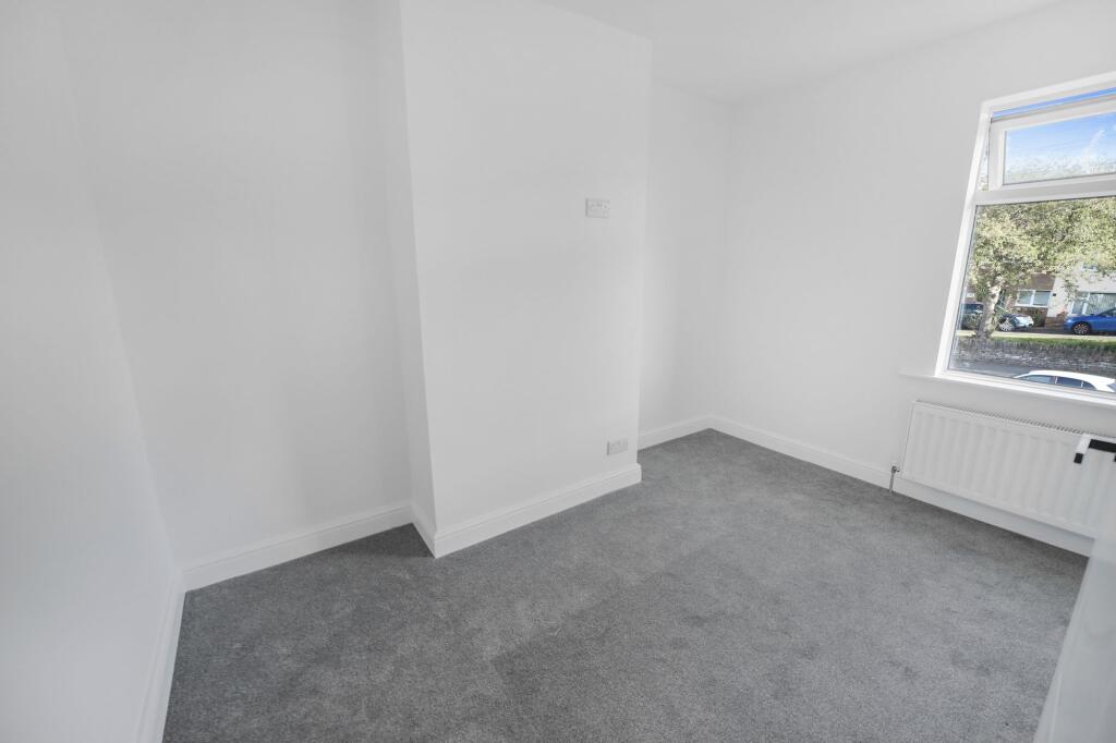 House in St Helens, Chadwick Green, Billinge Chapel End - View 5