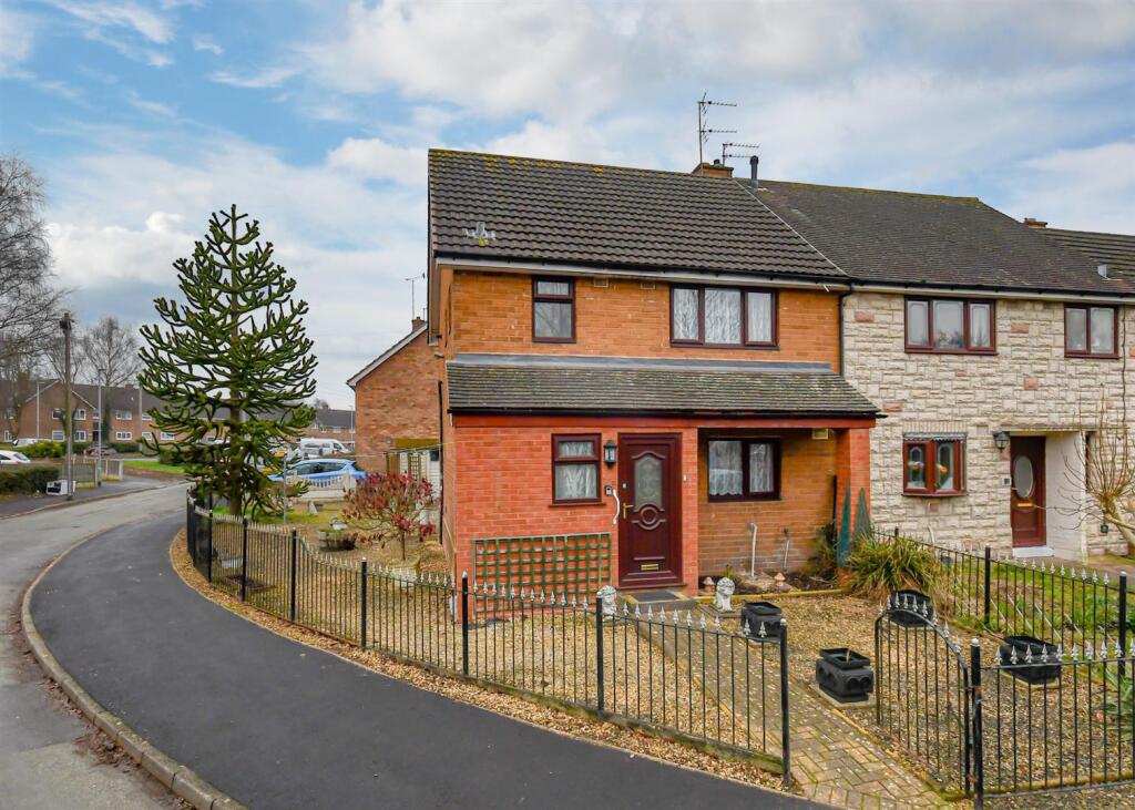 Main image of property: Lamb Crescent, Wombourne, Wolverhampton