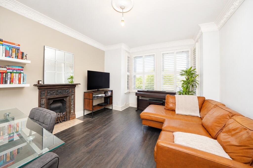 Apartment in London, Childs Hill, Golders Green - View 2