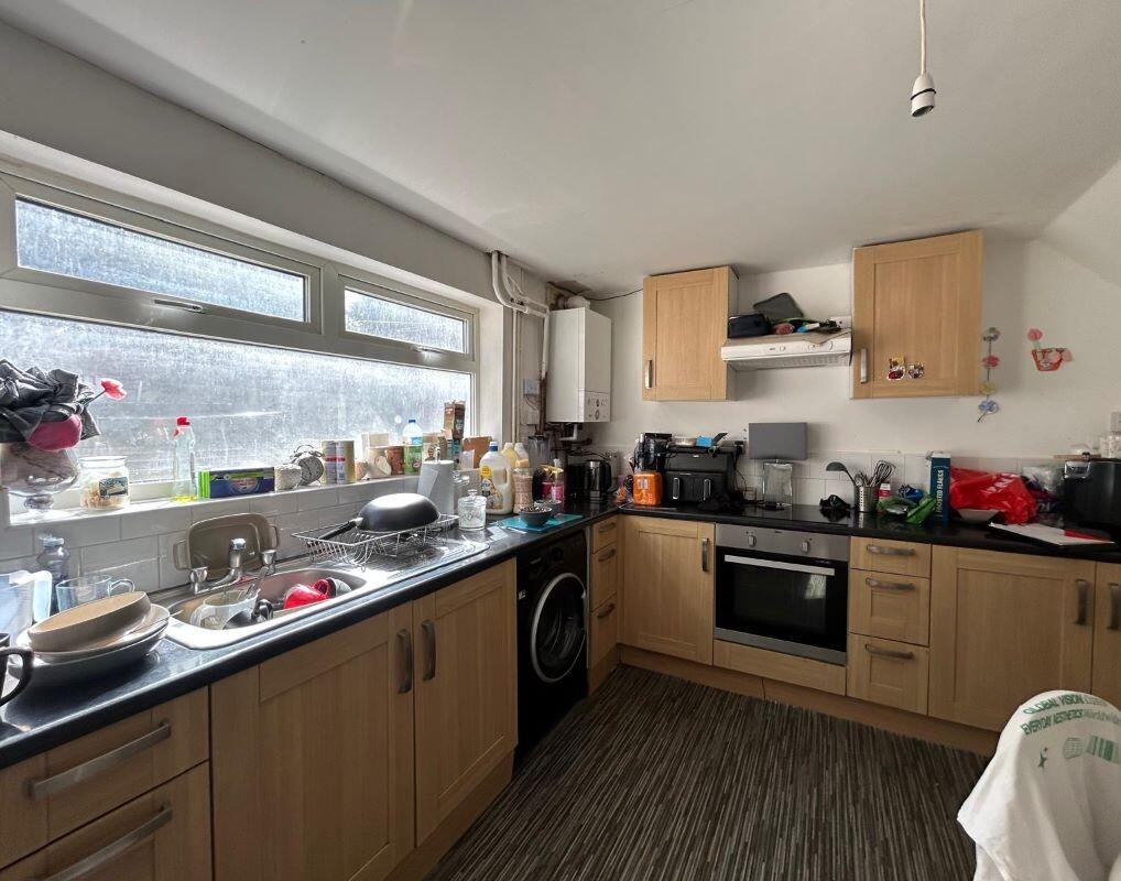 House in Leicester, City of Leicester - View 2