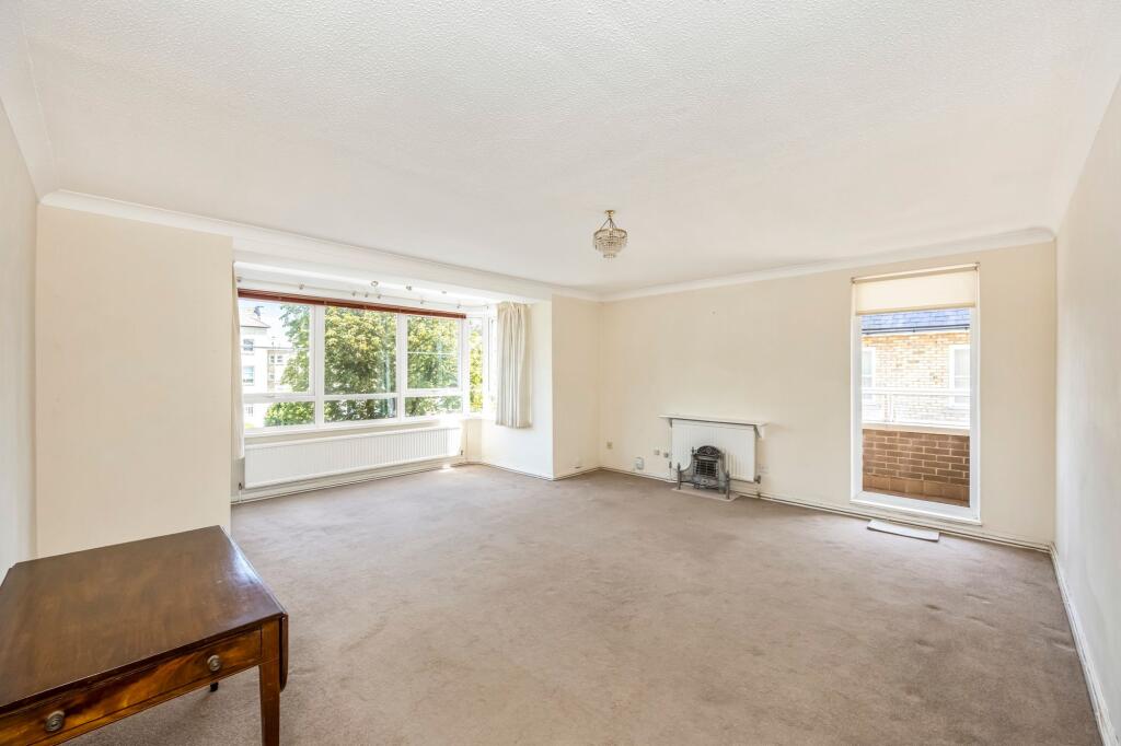 Apartment in Brighton - View 5