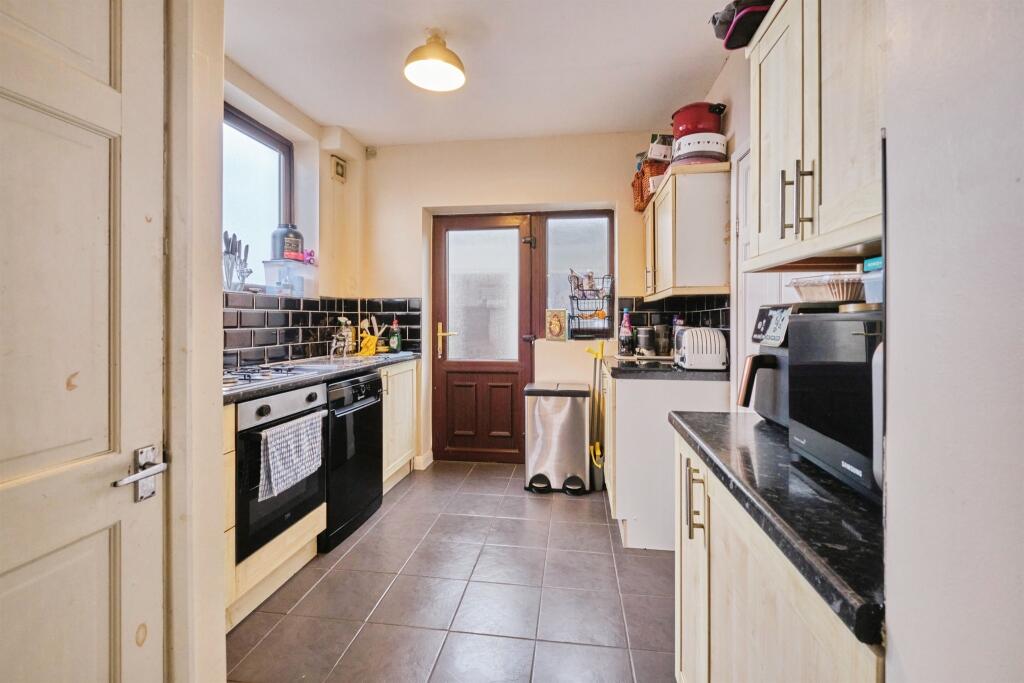 Kenelm Road, Oldbury - View 6