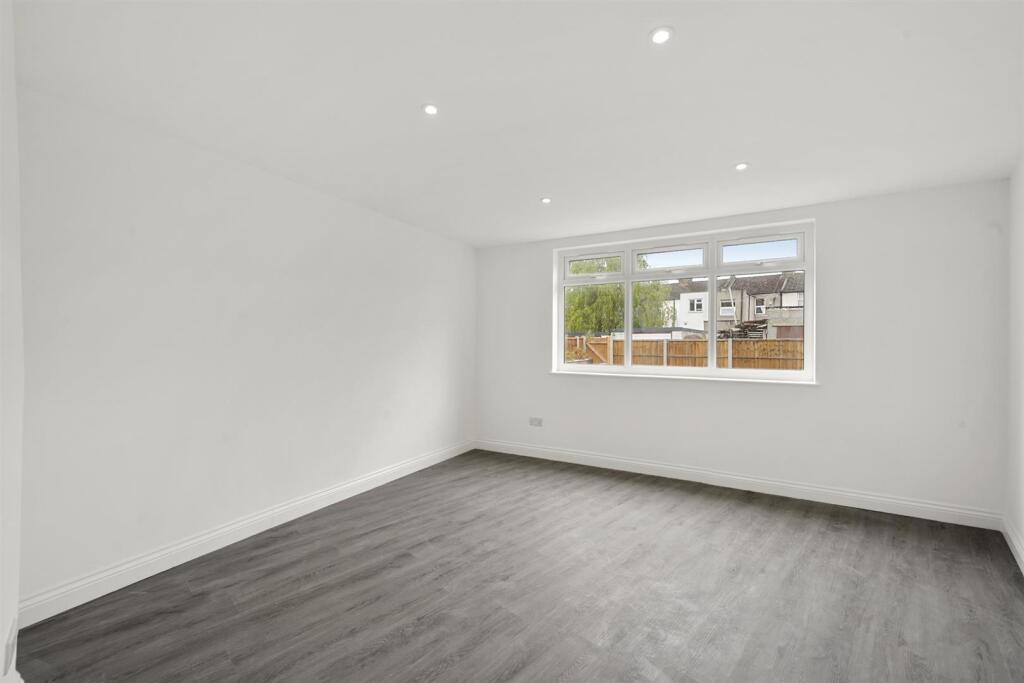 House in London - More