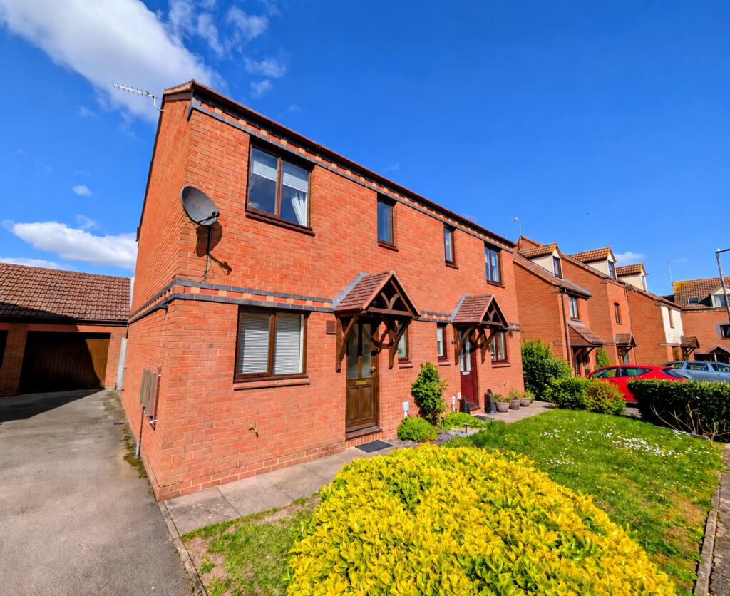 Main image of property: Mowbray Avenue, Tewkesbury