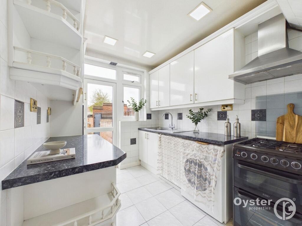 House in Ilford, Clayhall - View 3