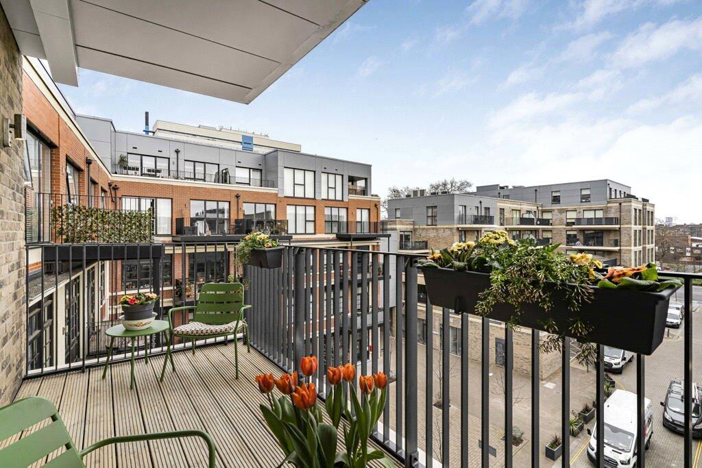 Main image of property: Scena Way, London, SE5
