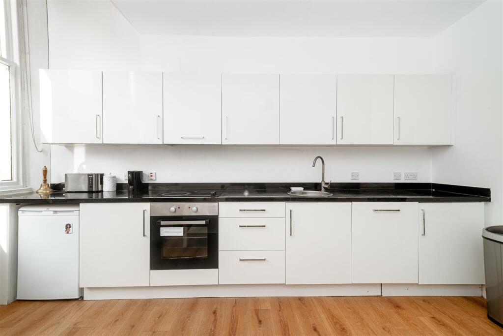 Main image of property: Apt 2 Town Hall