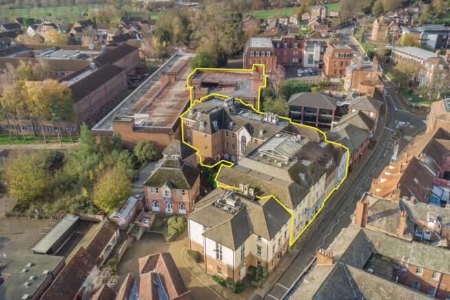 Oxford Square, Oxford Street, Newbury, RG14 1JG