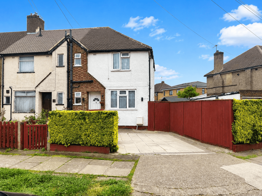 Main image of property: Pinewood Avenue, Uxbridge, UB8