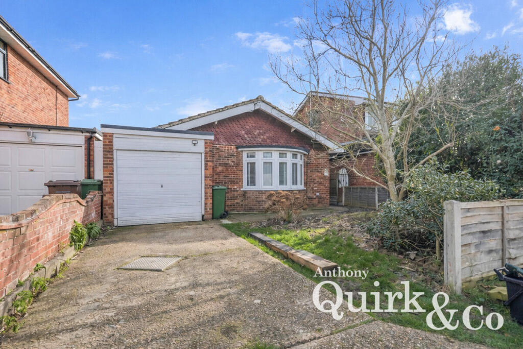 Main image of property: Church Parade, Canvey Island, SS8