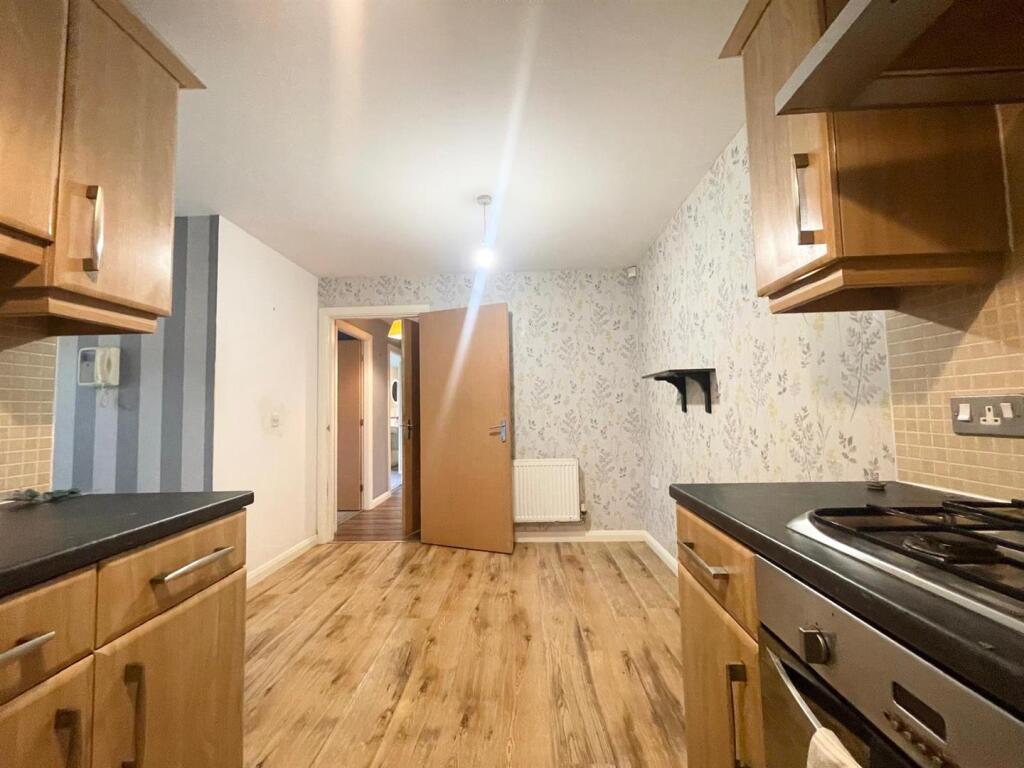 Apartment in Burnley, Lancashire - View 4