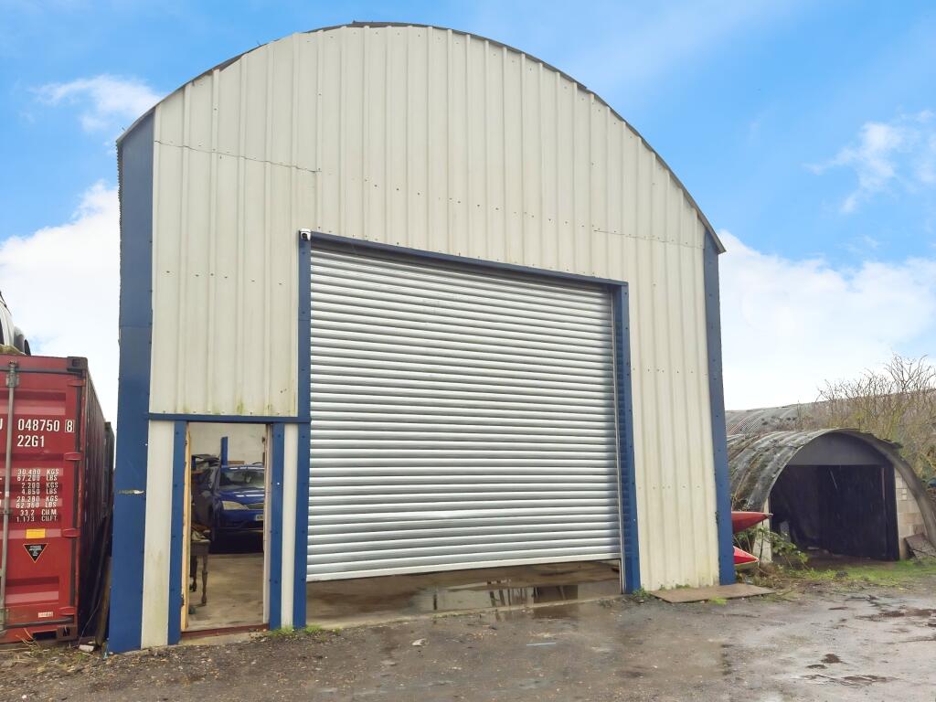 Main image of property: Workshop 1, Roding Hall Farm, High Roding, High Roding, Dunmow