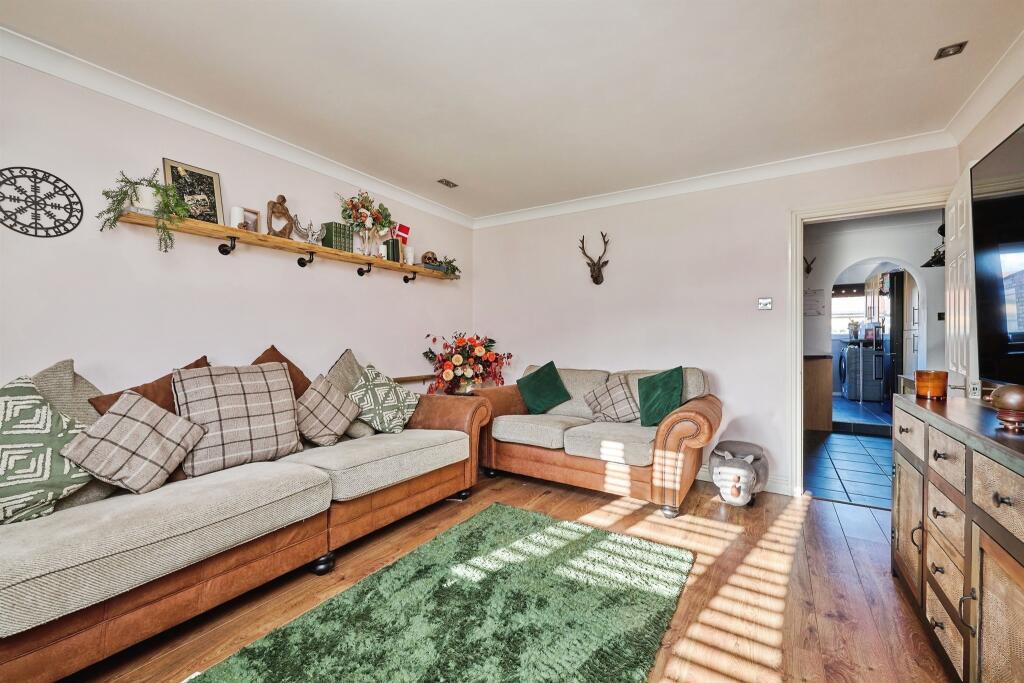 House in Peterborough, City of Peterborough - View 3