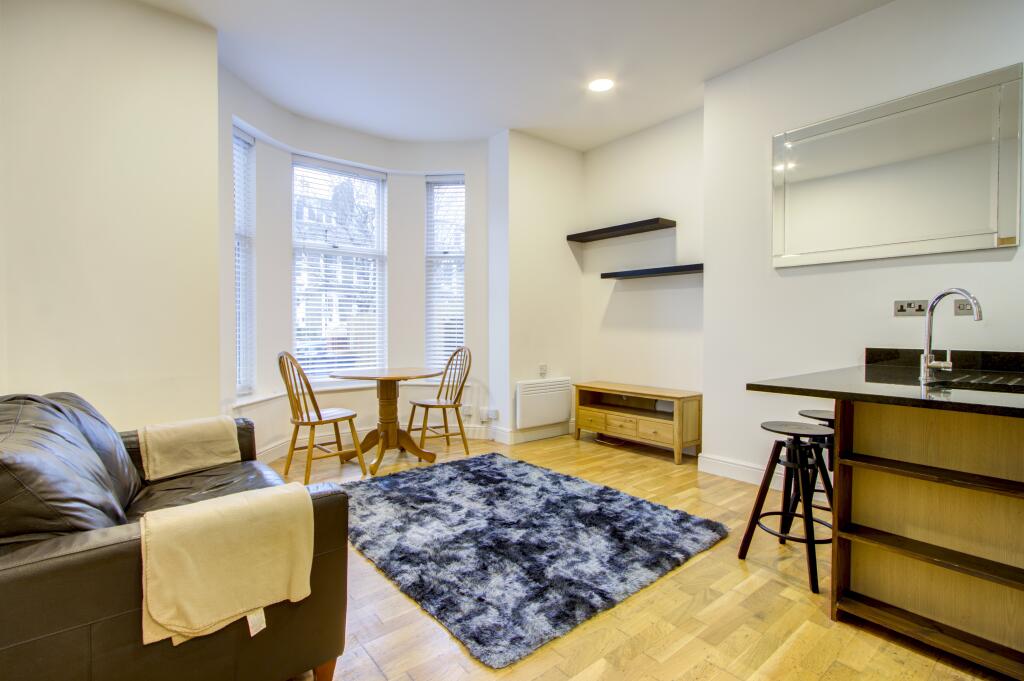 Main image of property: 24 Akenside Terrace, Jesmond, Newcastle Upon Tyne