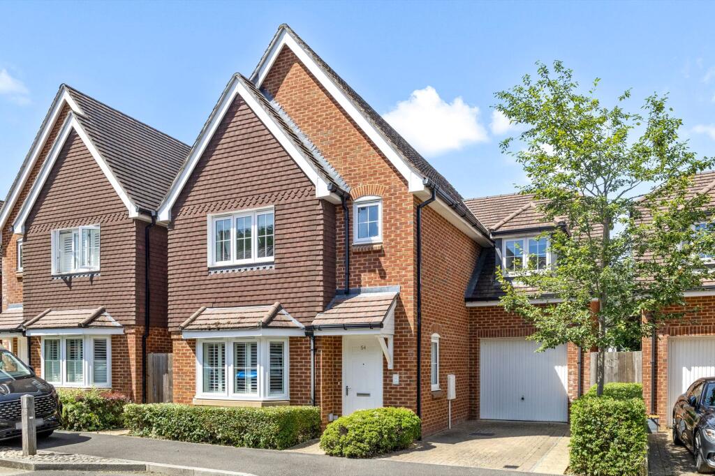 Main image of property: Daux Avenue, Billingshurst, RH14