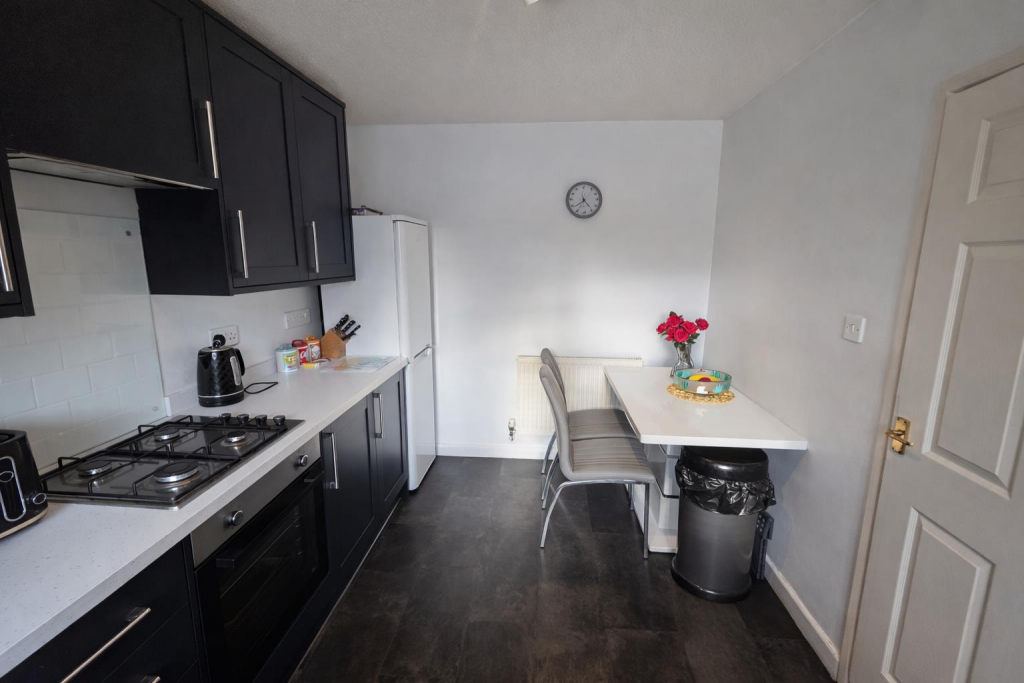 Chapel Close, Melksham - View 6