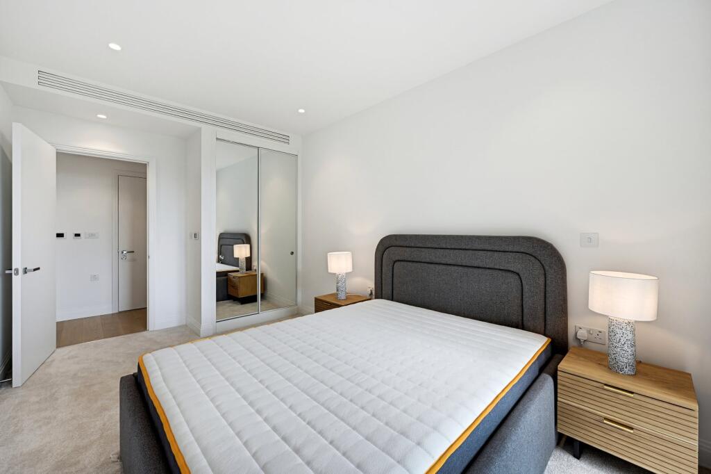 Apartment in London - View 4