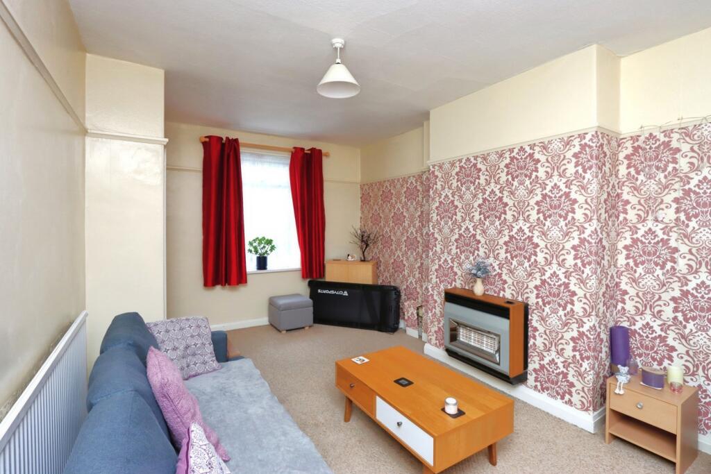 Ridgeway Drive, Sheffield, S12 - View 3