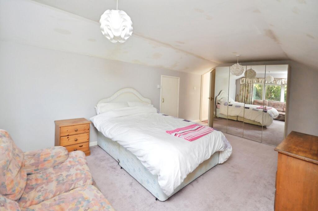 House in Exeter - View 5