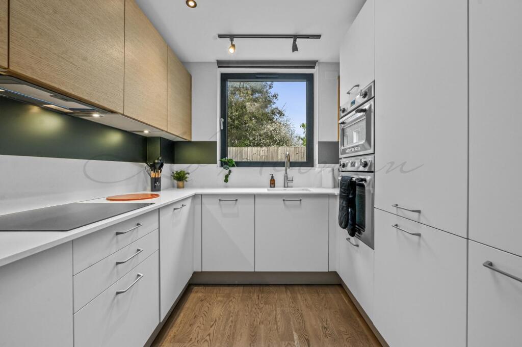 House in London, Maitland Park, Kentish Town - View 3
