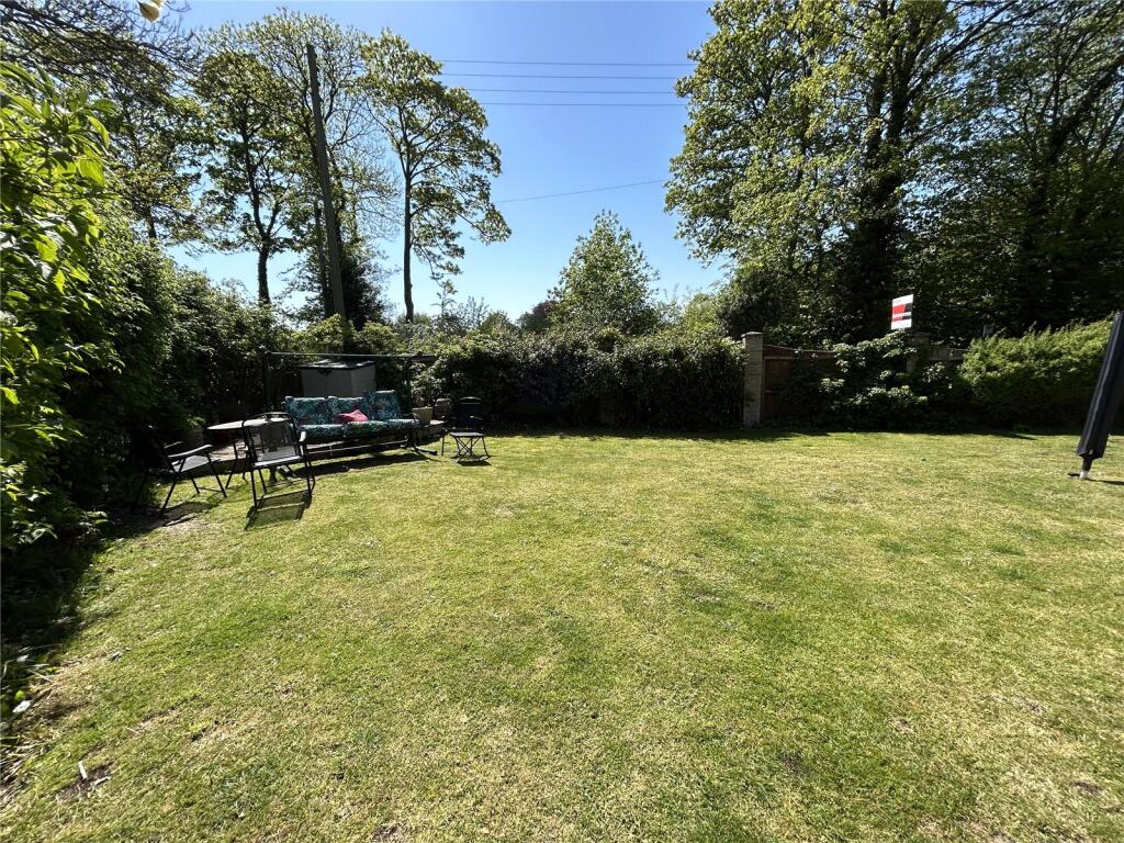 House in Maidstone, Sutton Valence - View 4