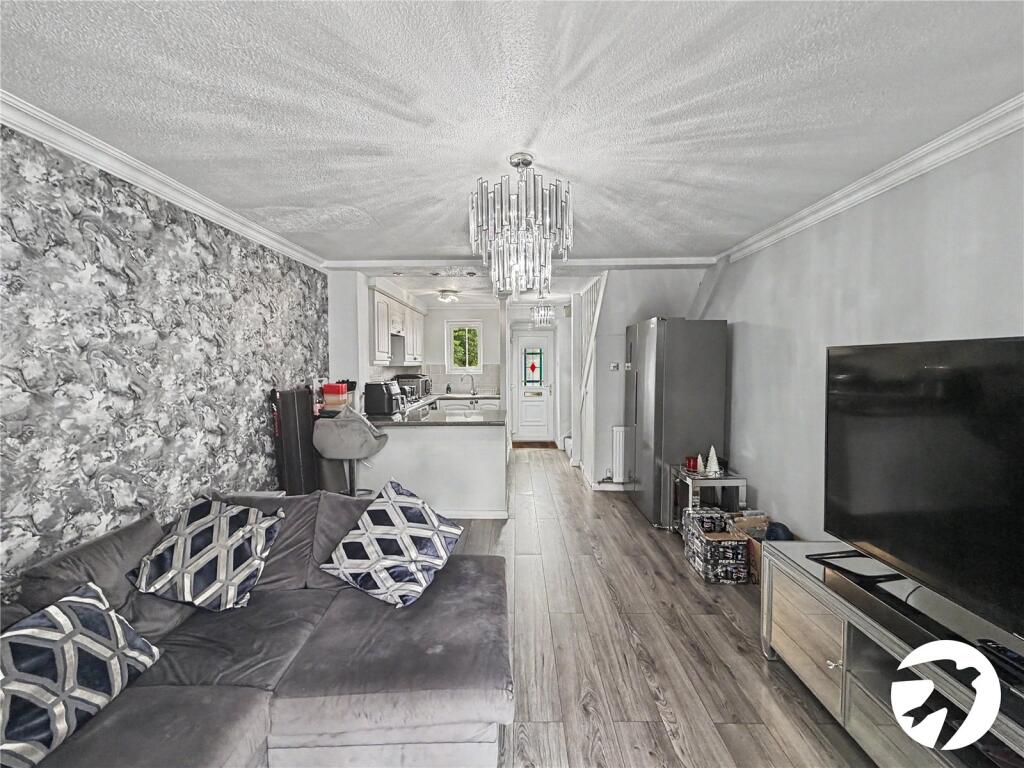 House in Chatham, Wayfield - View 5