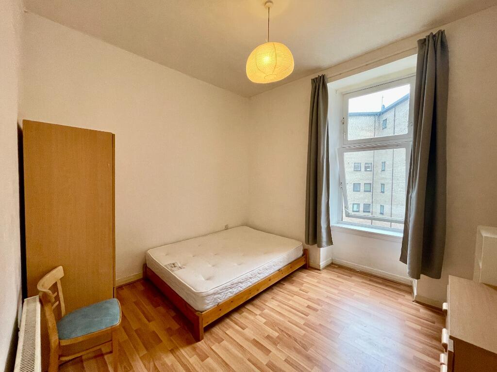 Apartment in Glasgow - View 4
