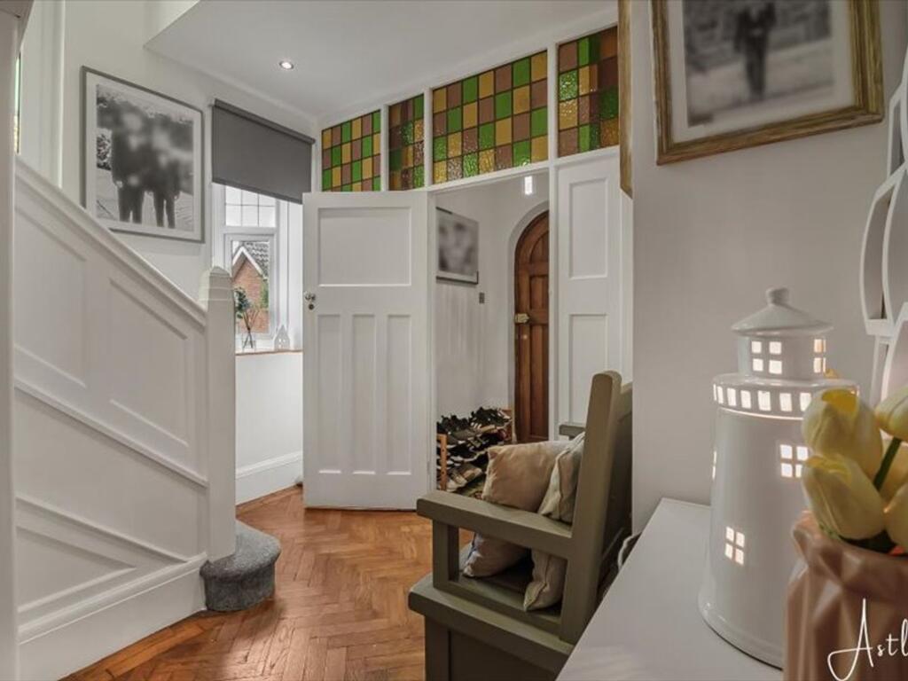 House in Neath - View 3