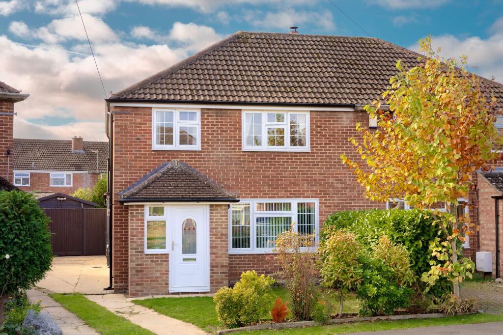 Main image of property: Beech Crescent, Kidlington, OX5