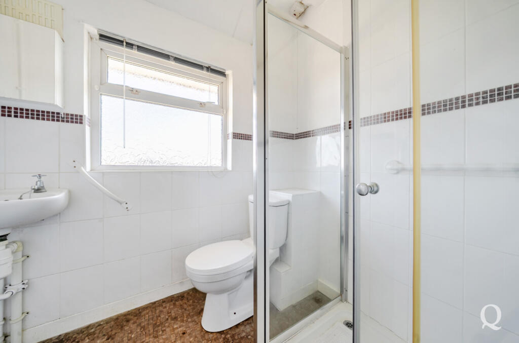 Langley Road, Sittingbourne, Kent, ME10 – pohled 6
