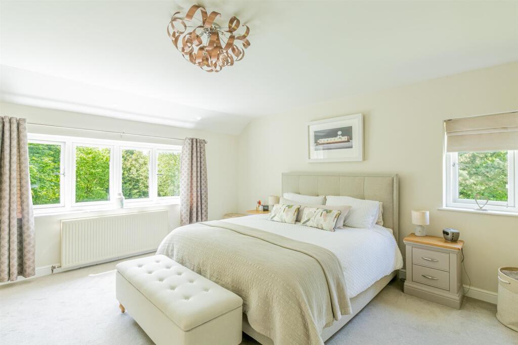 House in South Derbyshire, Etwall - View 5