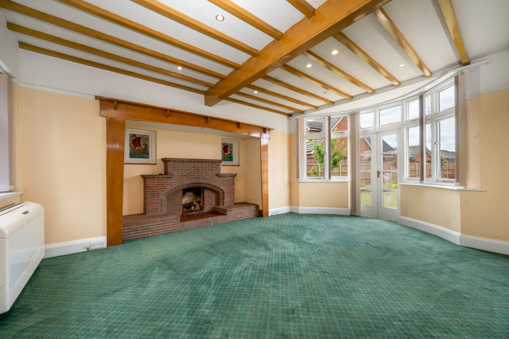 House in Nottingham, Chilwell - View 5