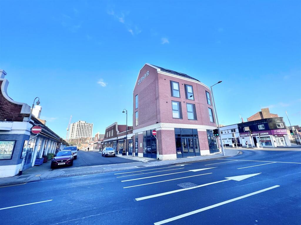 Apartment in Nottingham - View 5
