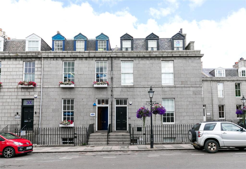 West Craibstone Street, Aberdeen, AB11