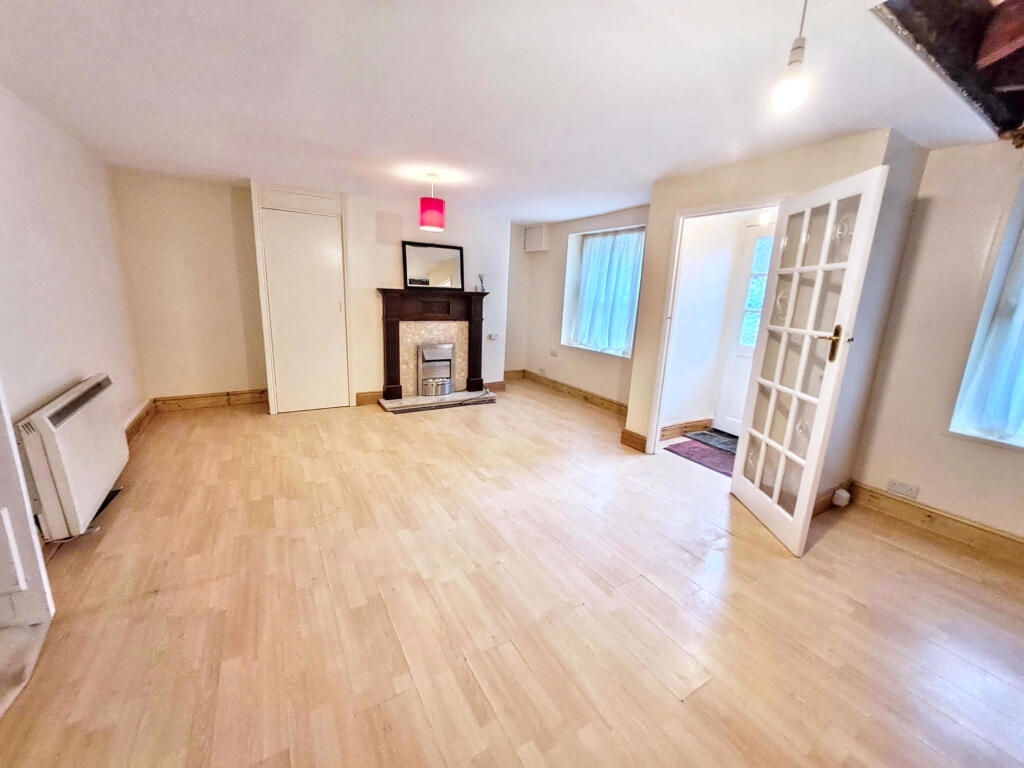 Apartment in Newcastle upon Tyne - View 3