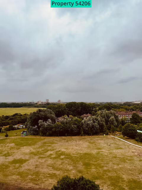 Apartment in London - View 3