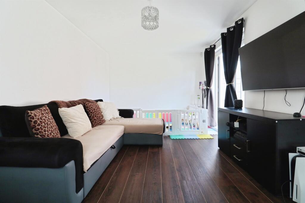 House in Barry, Vale of Glamorgan - View 4