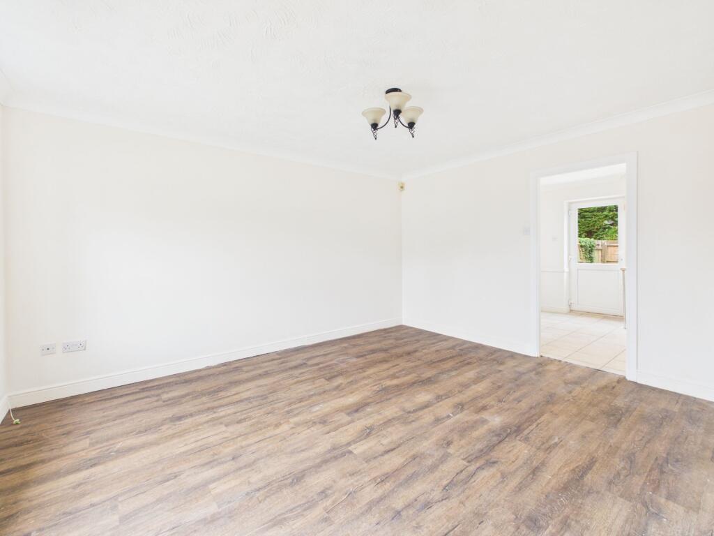Ashby Court, Kislingbury, NN7 photo 4