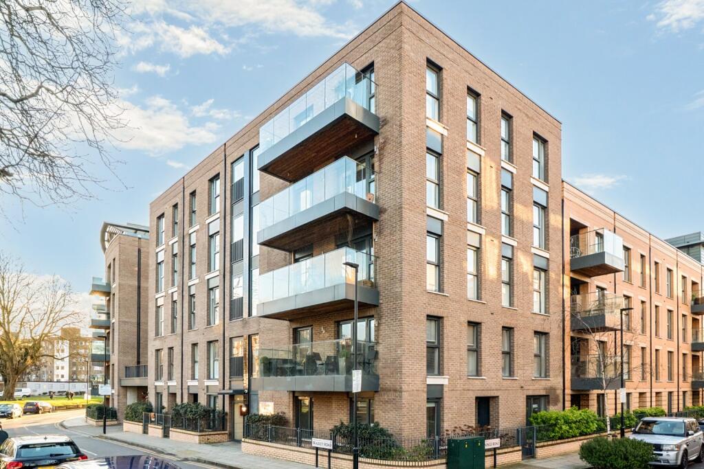 Main image of property: Bradley Road, London, SW4