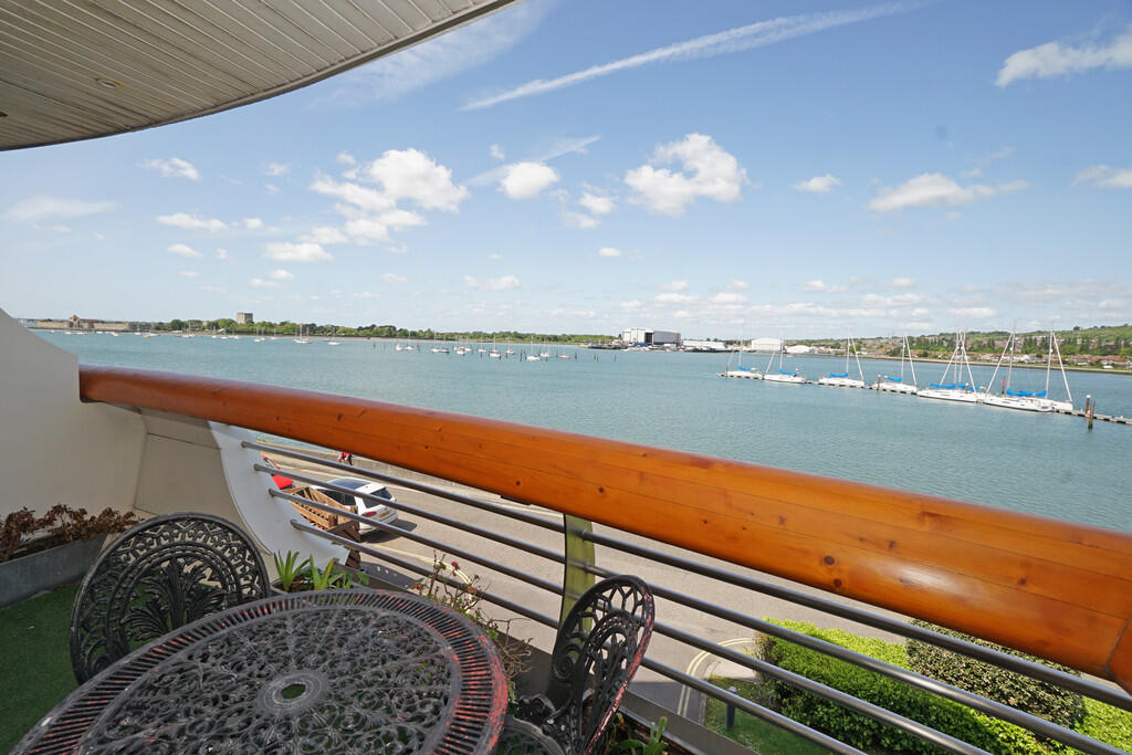 Sonata House, Lock Approach, Port Solent photo 2