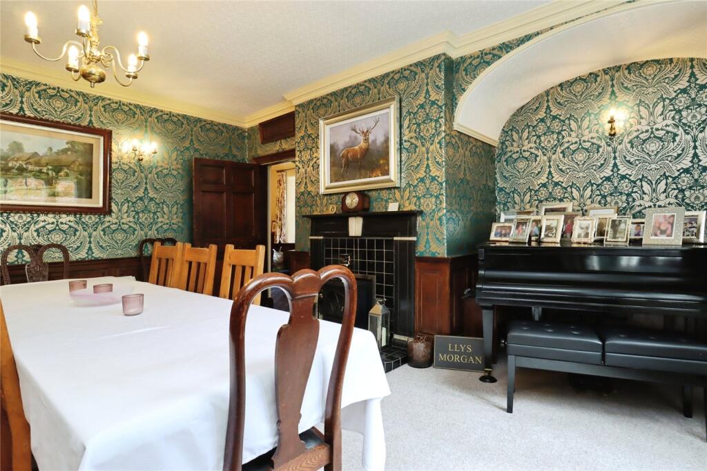 Llanrhaeadr Ym Mochnant, Oswestry, Powys, SY10 photo 3