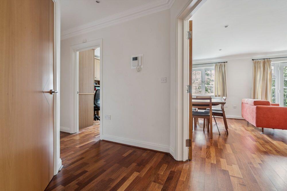Eastcote Road, Pinner, HA5 photo 2