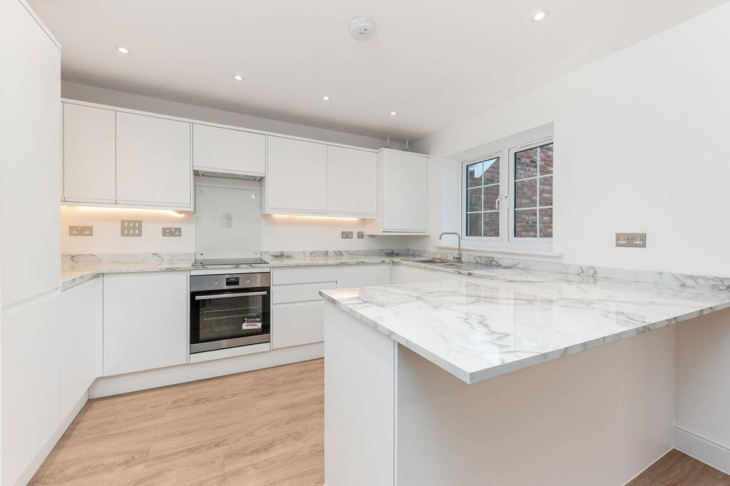 Plot 3, The Orchard, St Nicholas At Wade. Birchington Kent. CT7 0NY photo 3